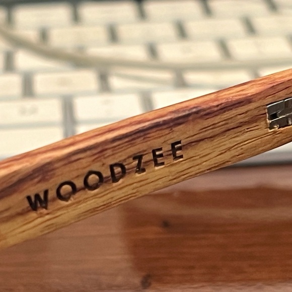 Brand New WoodZee Trinity All Wood Polarized Sunglasses 100% UVA/UVB Protection - Picture 9 of 9